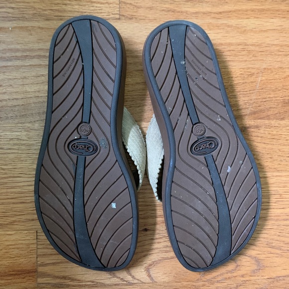 Chaco Leather flip flop - Picture 2 of 4